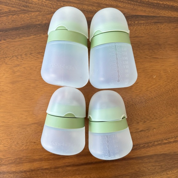NWOB Nanobebe Sage Green Baby Bottle Set of 4 Flexy Silicone - Picture 4 of 6